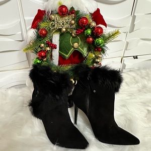 Alice + Olivia faux fur ankles boots 35.5M
